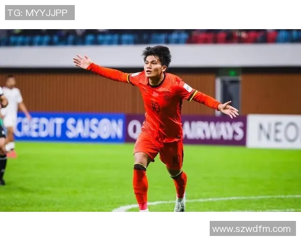 中国足球球星风采:聚焦国足核心与新生力量的崛起 中国足球球星风采:聚焦国足核心与新生力量的崛起