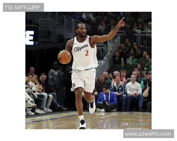 伦纳德与足球巨星的跨界对话:从篮球到绿茵场的运动精神与传奇时刻