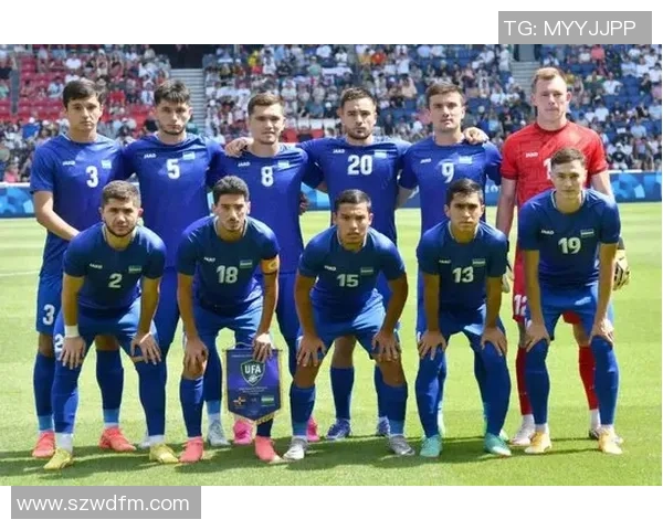 足球球星倾情打造时尚酒品 运动与奢华完美融合引领潮流新风尚 足球球星倾情打造时尚酒品 运动与奢华完美融合引领潮流新风尚